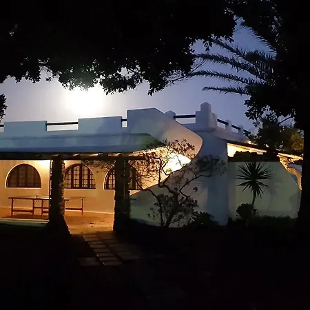 Loro Villa