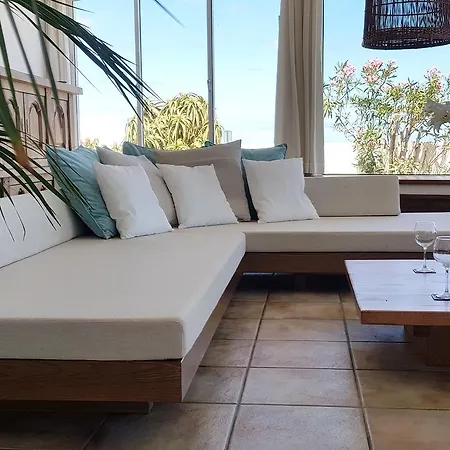 Villa Loro Playa Honda (Lanzarote)